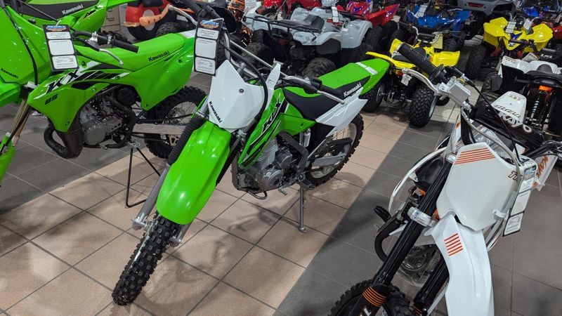 2023 Kawasaki KLX 140R LImage 7