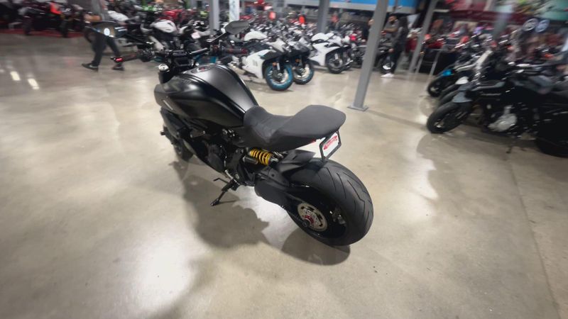 Used 2020 Ducati DIAVEL1260 Image 6