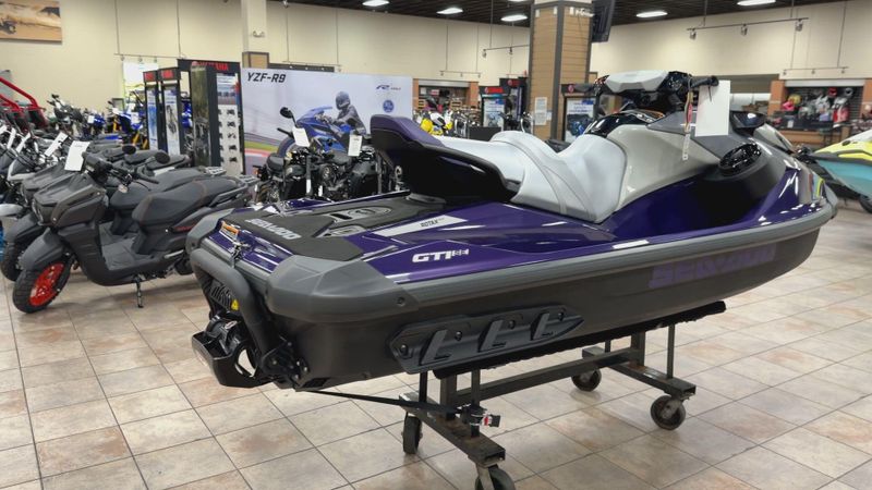 New 2025 Sea-Doo GTI SE 170 (SOUND SYSTEM) Image 9