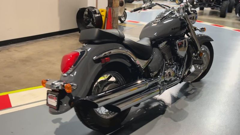 New 2025 Suzuki BOULEVARD C50 Image 3