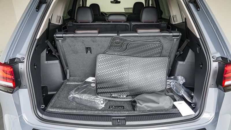 New 2025 Volkswagen Atlas 2.0T Peak EditionImage 11