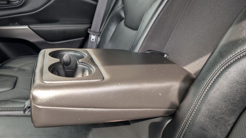 Used 2022 Jeep Cherokee Latitude LuxImage 15