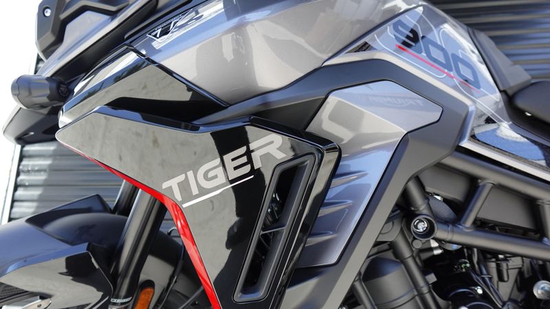 New 2025 Triumph Tiger 900 GT Pro 