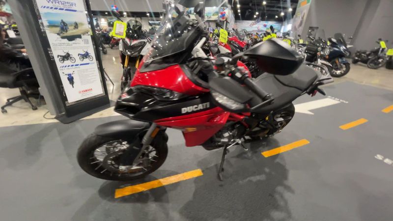 Used 2021 Ducati MULTISTRADA 950 Image 4