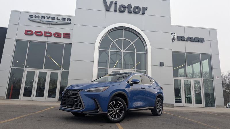 Used 2022 Lexus NX 350Image 1