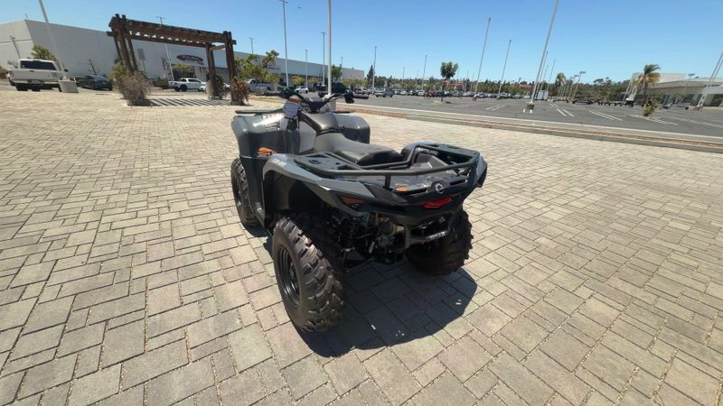 New 2026 Can-Am OUTLANDER 500 Image 7