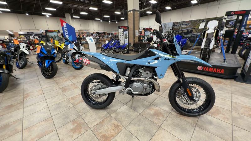 New 2025 Suzuki DR-Z4SM Image 2