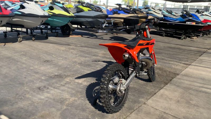 New 2025 KTM 300 SX Image 8