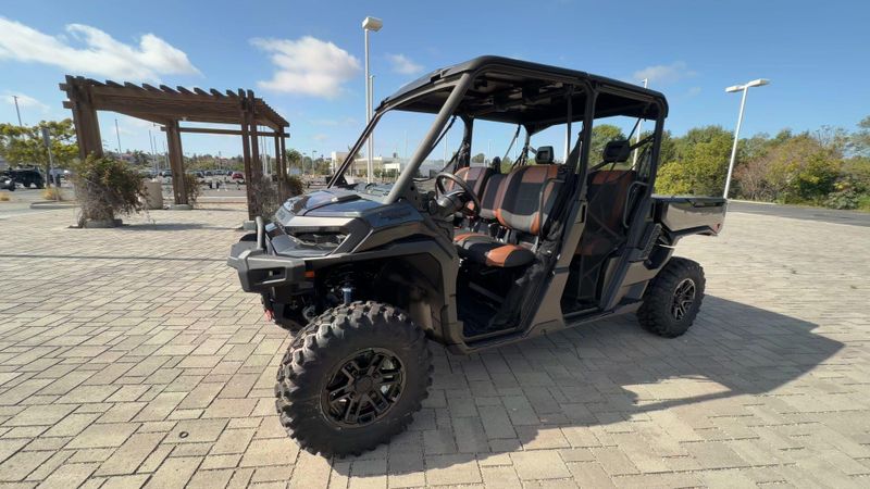New 2026 Can-Am DEFENDER MAX LONE STAR HD11 Image 5