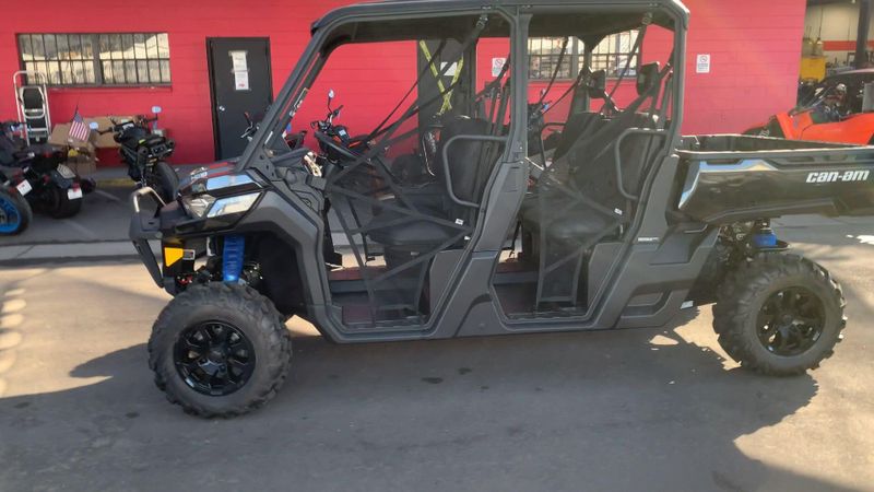 New 2025 Can-Am DEFENDER MAX XT HD10 Image 5
