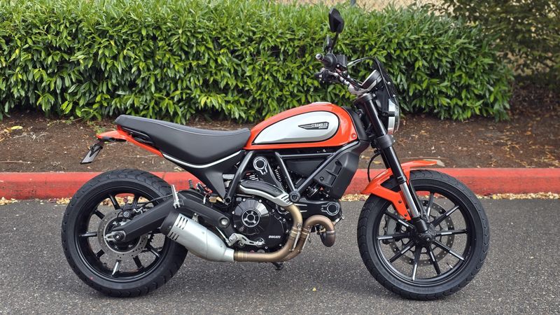 Used 2019 Ducati SCRAMBLER ICON 