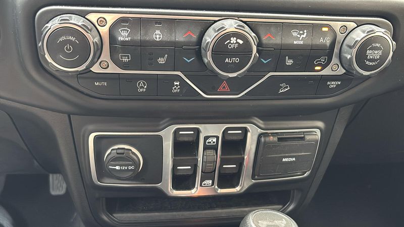 Used 2021 Jeep Wrangler Unlimited WillysImage 14