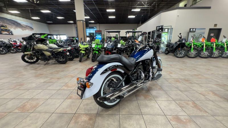 New 2026 Kawasaki VULCAN 900 CLASSIC Image 9