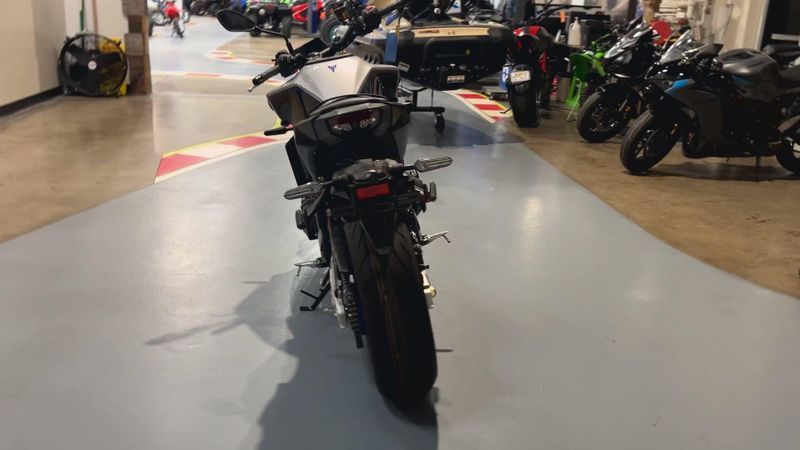 2025 Yamaha MT-09 SP Image 7