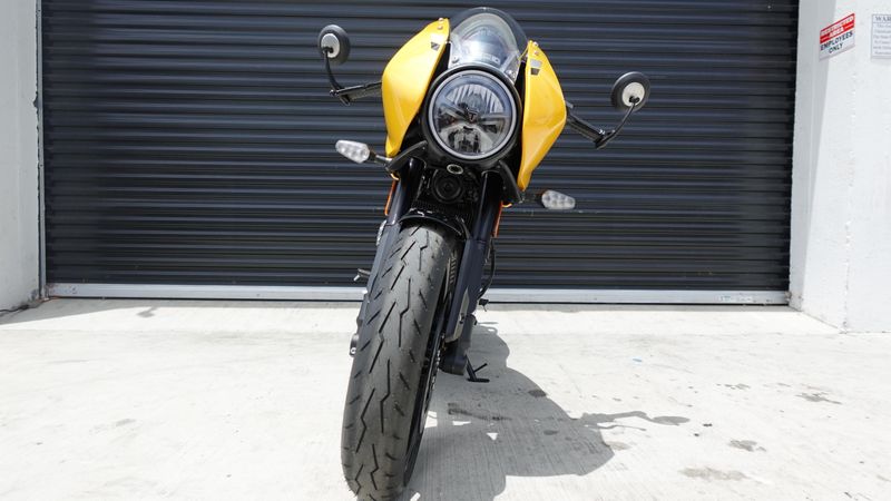 New 2026 Triumph Thruxton 400 