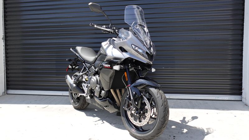 New 2025 Triumph Tiger Sport 800 