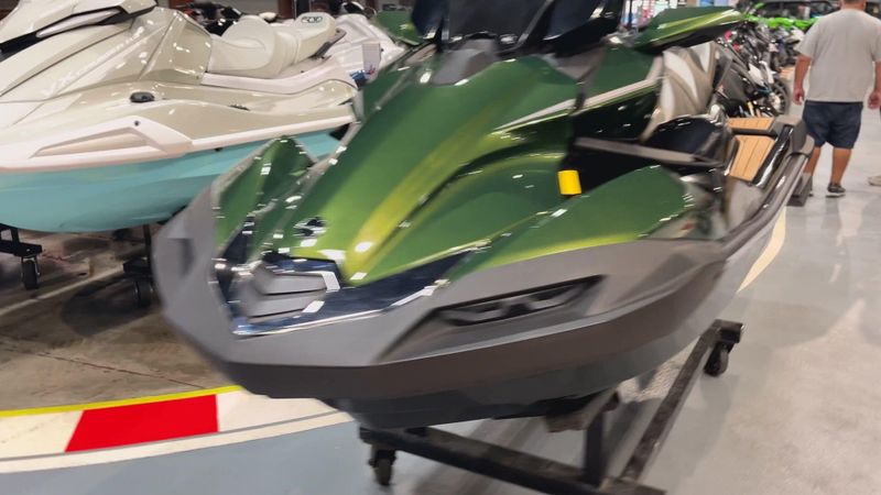 New 2025 Kawasaki JET SKI ULTRA 160LX Image 7