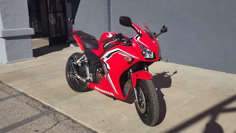 Used 2022 Honda CBR300R Image 6