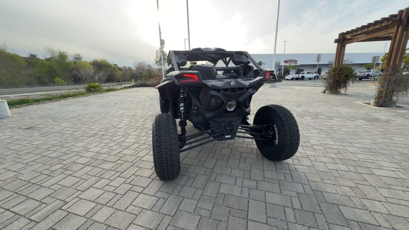 New 2025 Can-Am MAVERICK X3 MAX X RS TURBO RR SMART-SHOX Image 7