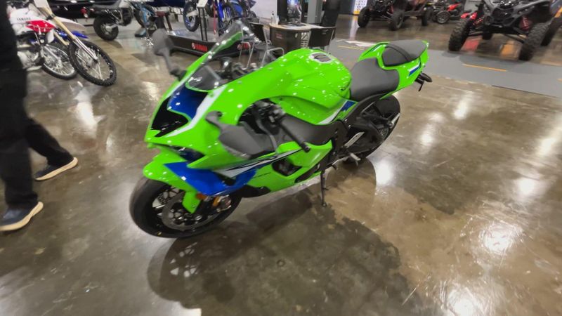 New 2026 Kawasaki NINJA ZX-10R Image 4