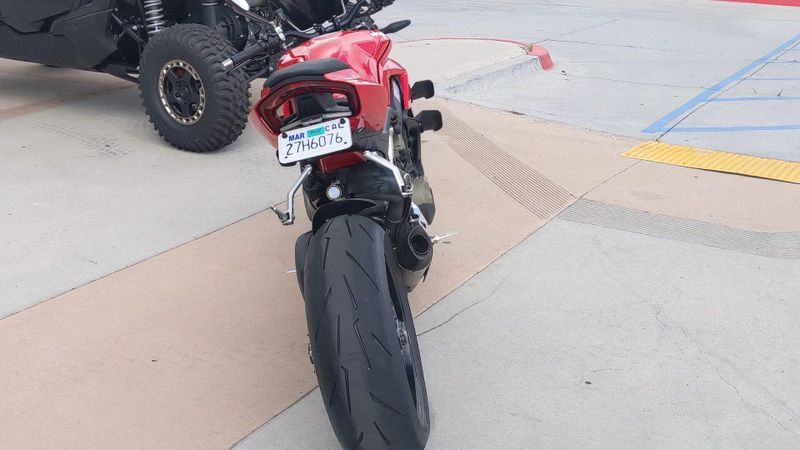 Used 2021 Ducati STREETFIGHTER V4 Image 7
