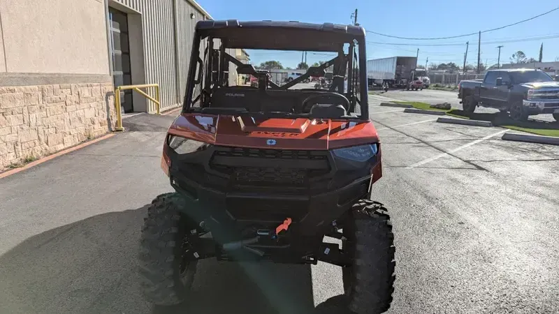 2025 Polaris RANGER CREW XP 1000 PREMIUM ORANGE RUSTImage 14