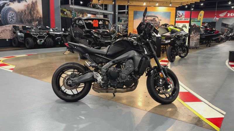 Used 2022 Yamaha MT-09 CA Image 5