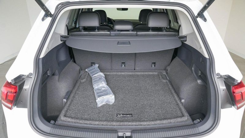 2022 Volkswagen Tiguan 2.0T SEImage 25