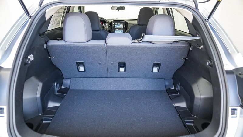 New 2025 Subaru Impreza BaseImage 11