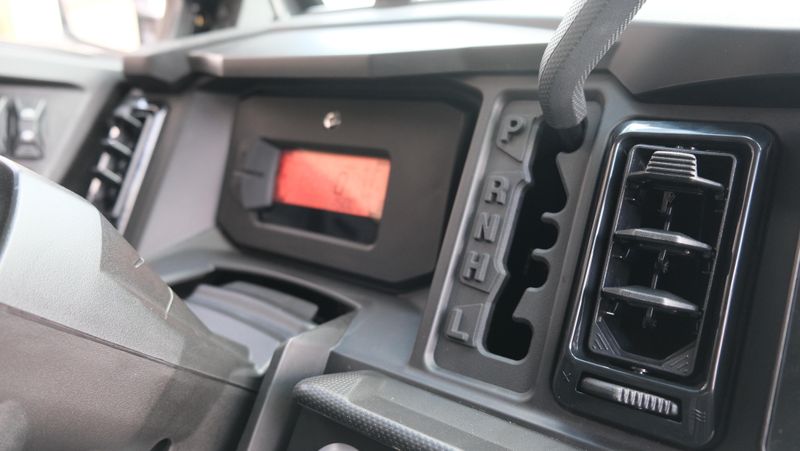 NEW 2026 CAN-AM DEFENDER MAX LIMITED CAB HD11 Image 33