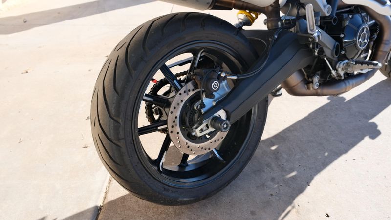 USED 2018 DUCATI SCRAMBLER 1100 Image 18