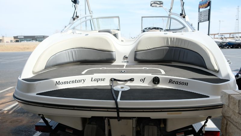 USED 2009 YAMAHA 212X Image 6