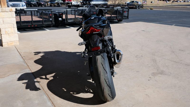 NEW 2026 KAWASAKI NINJA ZX-10R ABS Image 4