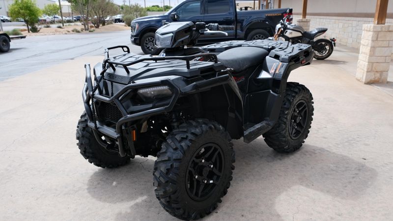 USED 2025 POLARIS SPORTSMAN 570  TRAIL  ONYX BLACK TRAIL Image 7