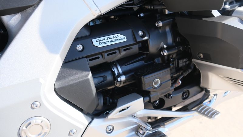 NEW 2025 HONDA GOLD WING TOUR DCT 50TH ANNIVERSARY Image 14