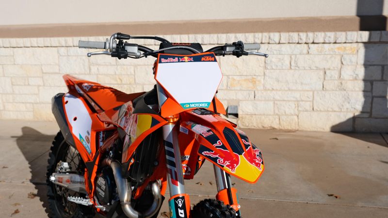 NEW 2026 KTM 450 SXF FACTORY EDITION Image 9