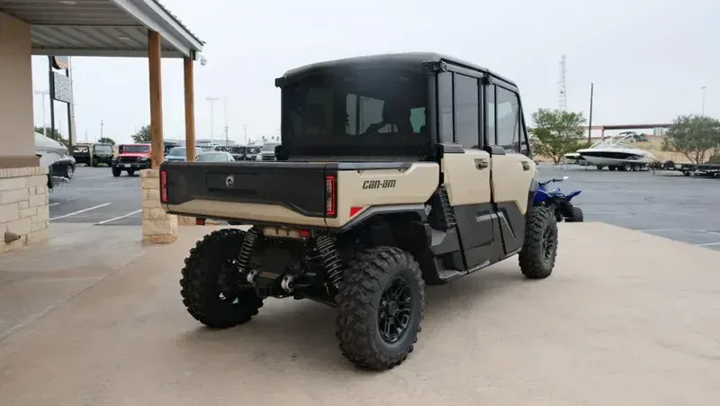 NEW 2026 CAN-AM DEFENDER MAX LIMITED CAB HD11 Image 6