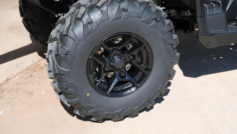 NEW 2026 CAN-AM OUTLANDER MAX PRO HUNTING EDITION HD7 Image 10