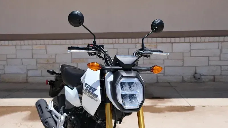 2026 Honda GROM SP MATTE BLACK METALLIC Image 2
