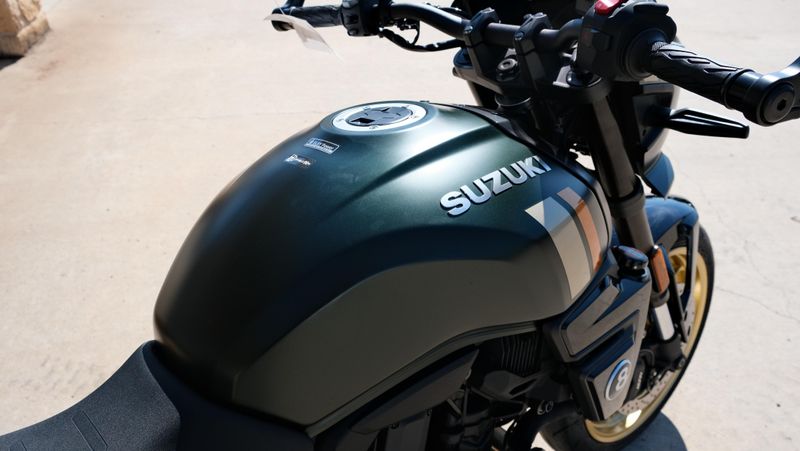 NEW 2026 SUZUKI GSX8TT Image 16