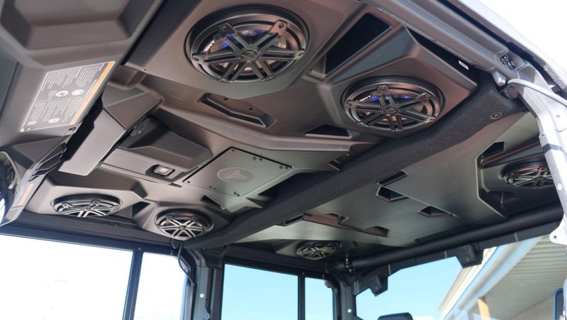 NEW 2026 CAN-AM DEFENDER MAX LONE STAR CAB HD11 Image 22