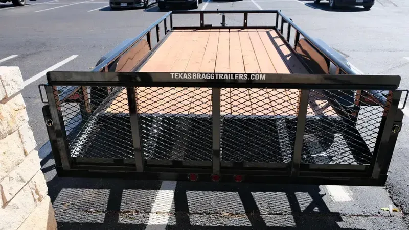 NEW 2025 TEXAS BRAGG PIPE TOP TANDEM AXLE 14LA Image 5