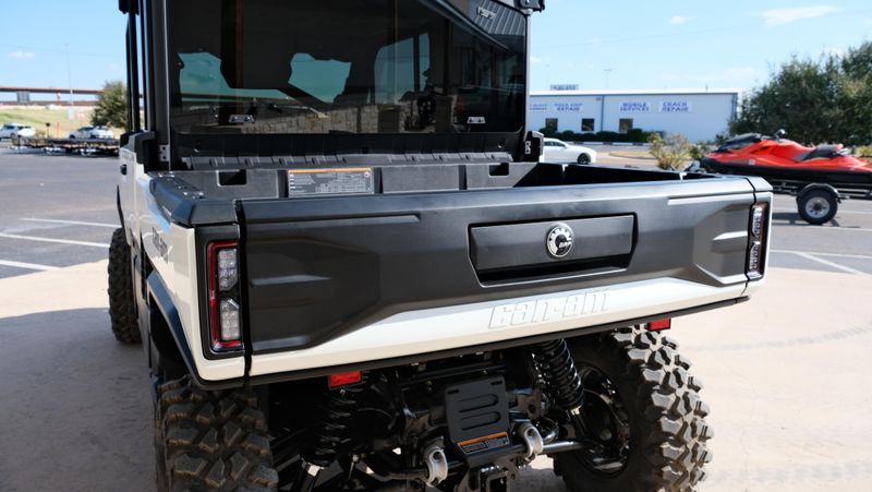 NEW 2026 CAN-AM DEFENDER MAX LIMITED CAB HD11 Image 23