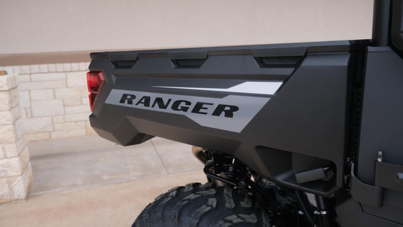 NEW 2027 POLARIS RANGER XP 1000 CAB Image 13