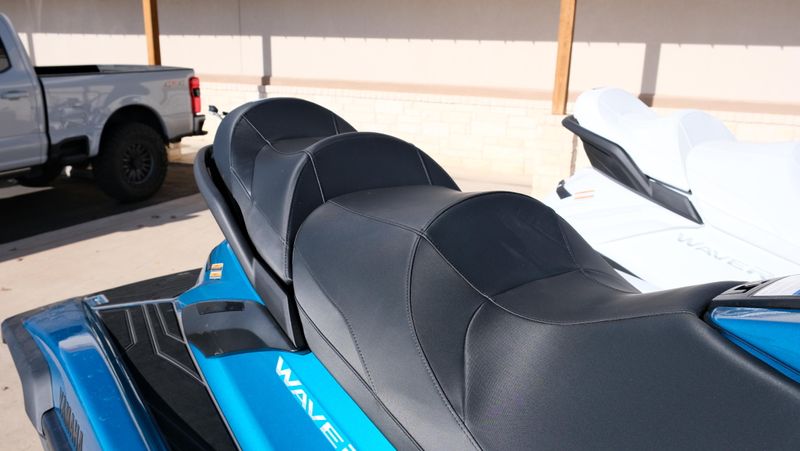 NEW 2026 YAMAHA FX CRUISER SVHO WITH AUDIO Image 3