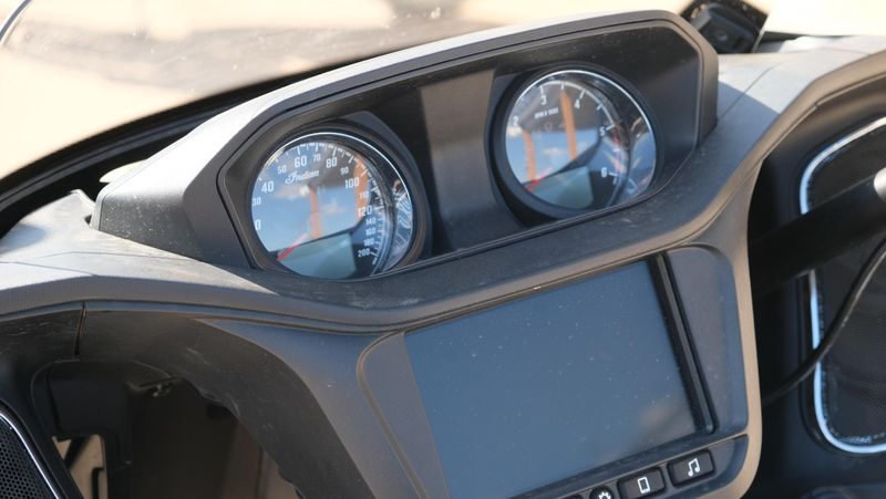 USED 2021 INDIAN MOTORCYCLE CHALLENGER Image 17