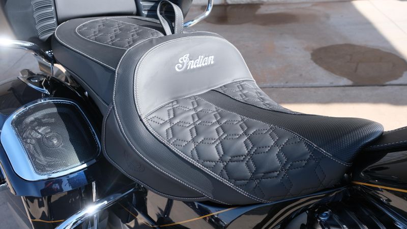 NEW 2025 INDIAN MOTORCYCLE ROADMASTER ELITE Image 14