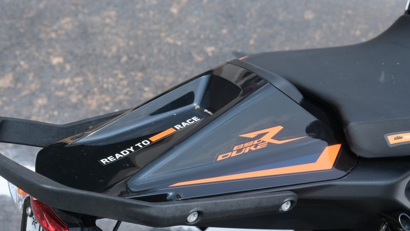 2022 KTM Duke 890 RImage 8