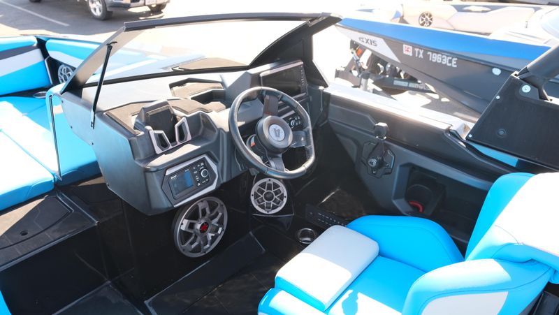 USED 2023 AXIS A225 Image 23