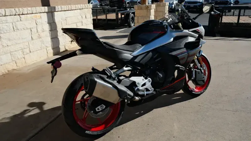 NEW 2026 CFMOTO 450 SS Image 5